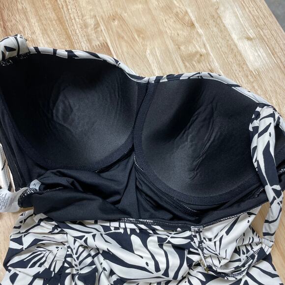 Bleu Rod Beattie NWT Urban Oasis Shirred Bandeau One Piece Swimsuit Size 14 - Picture 8 of 11